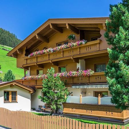 Haus Hochland 호텔 턱스 외부 사진